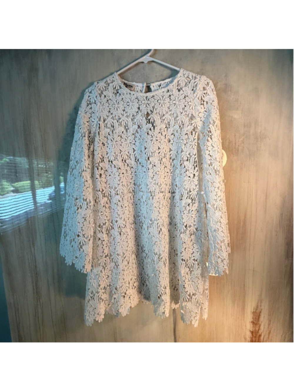 Show Me Your Mumu White Lace Swim Coverup Size Small